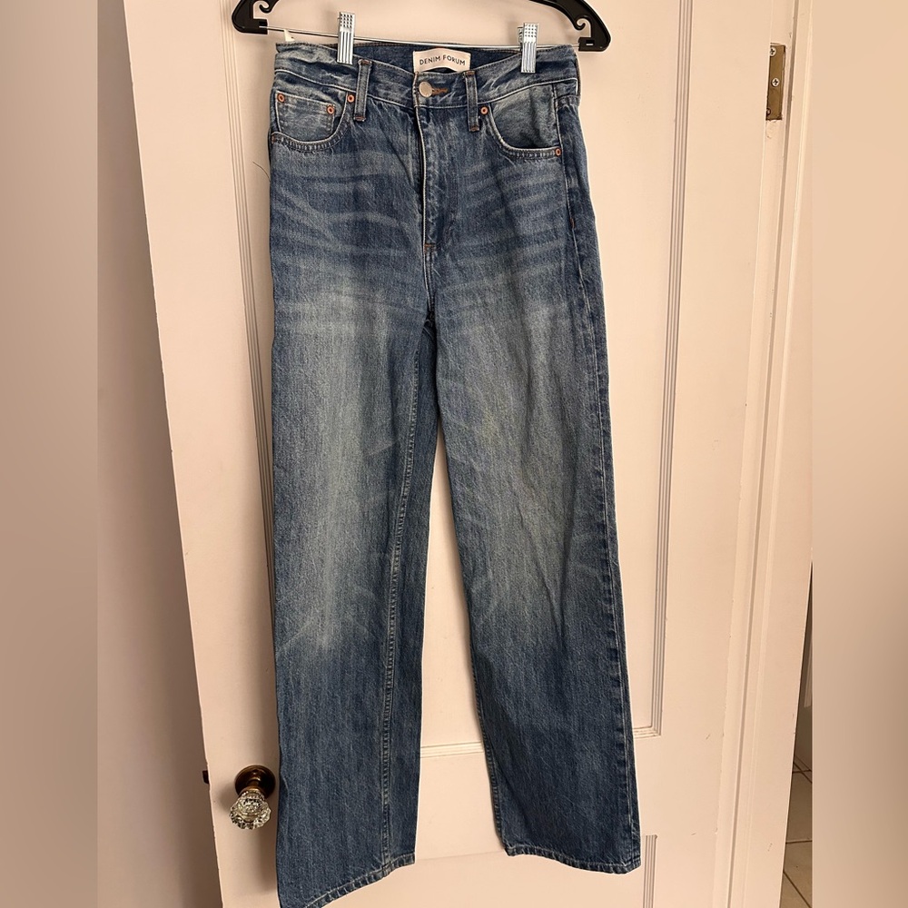 Denim Forum. Th 90’s Iggy low rise baggy jeans.